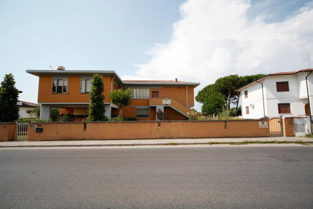 B&B SoleLuna Pisa Exterior foto